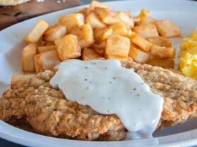 9 Restaurant Chains That Serve the Best Chicken Fried Steak