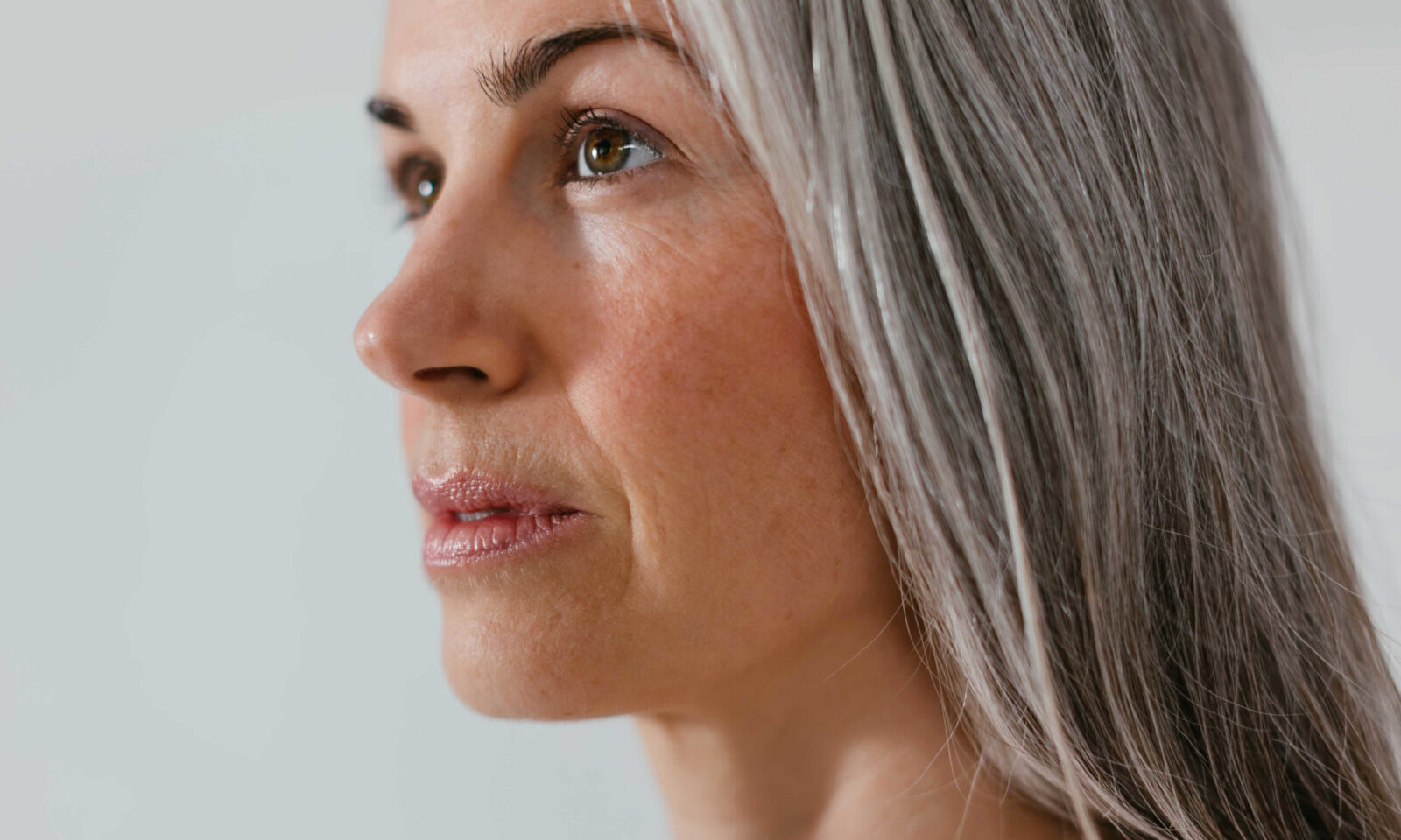 The Root Cause Of Age-Related Fine Lines & Takeaway Tips